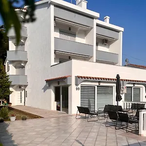 3* Panzió Rosa